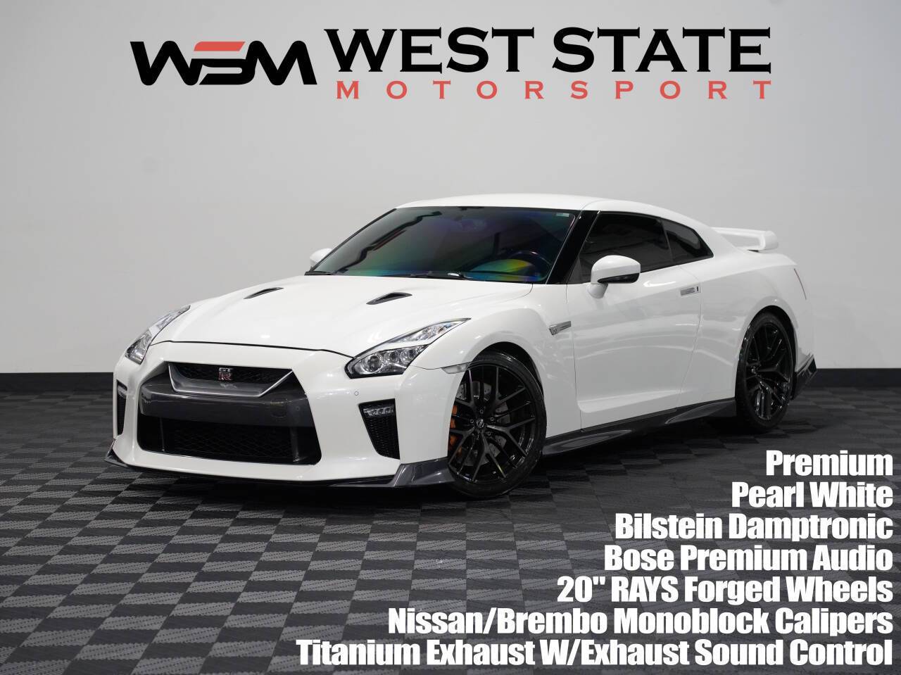 2017 Nissan GT-R Premium — Coupe — 43,626 mi — Federal Way, WA