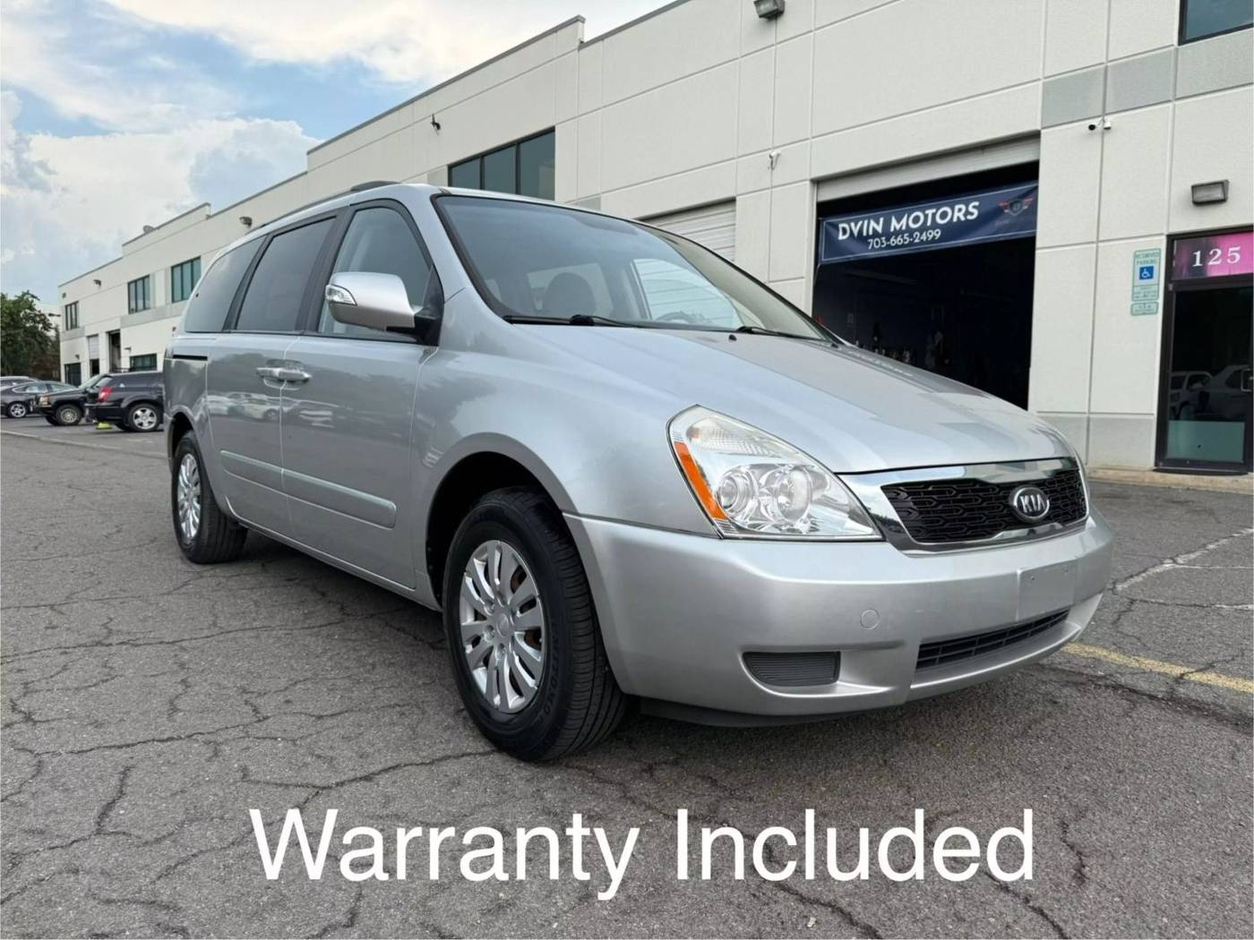 2012 Kia Sedona LX — Minivan — 107,597 mi — Sterling, VA