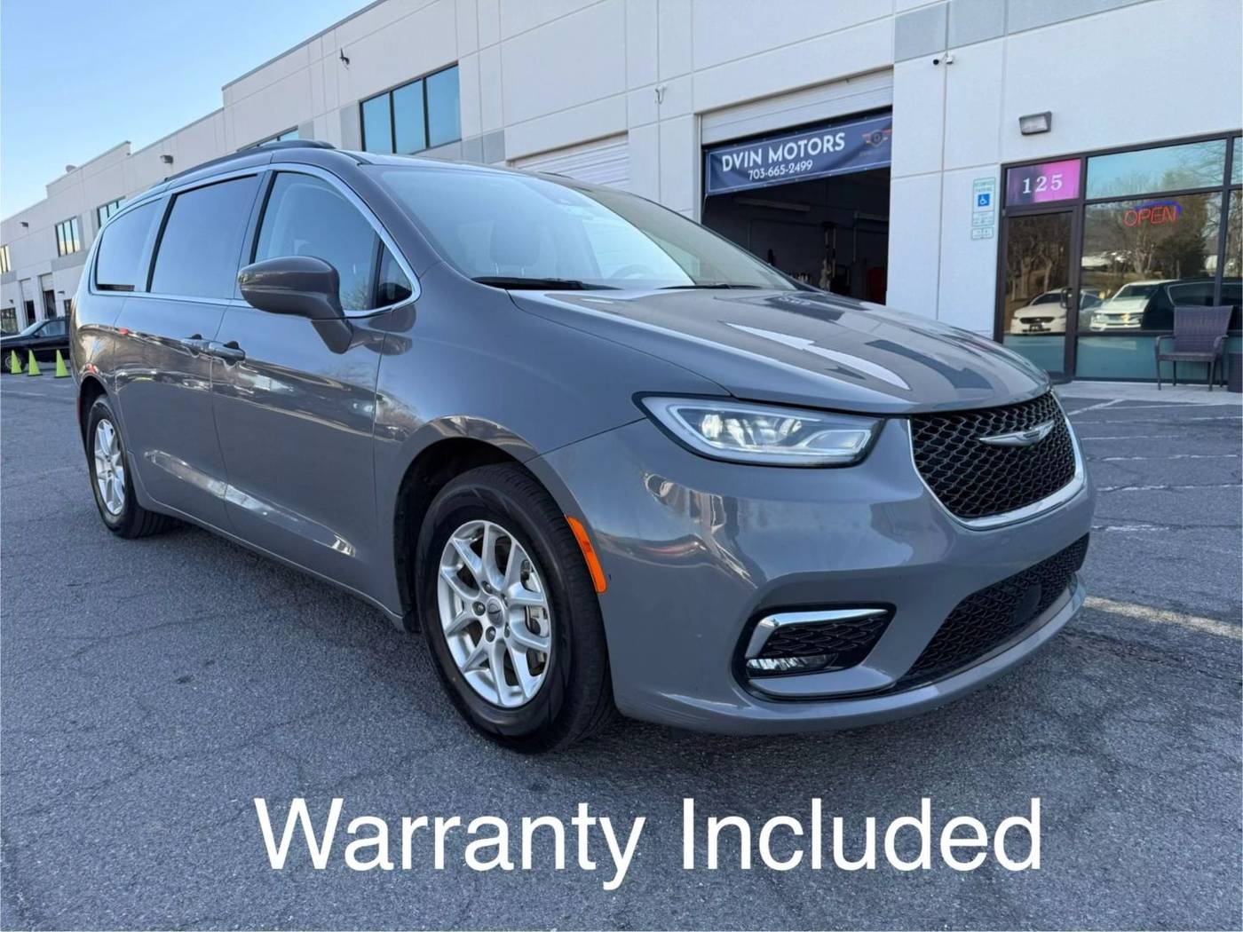 2022 Chrysler Pacifica Touring L — Minivan — 91,362 mi — Sterling, VA