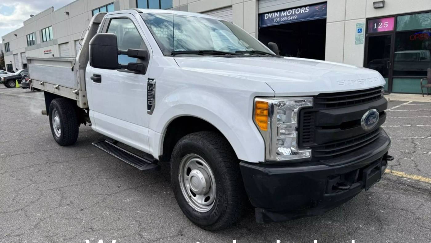 2017 Ford Super Duty F-250 XL — Pickup Truck — 92,624 mi — Sterling, VA