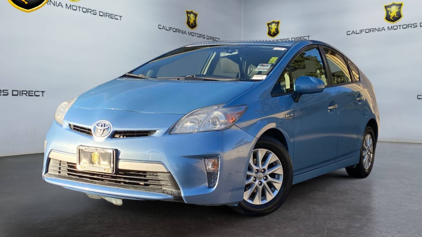 2014 Toyota Prius Advanced — Hatchback — 70,779 mi — Santa Ana, CA