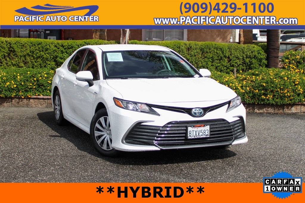 2021 Toyota Camry Hybrid LE — Sedan — 70,753 mi — Fontana, CA