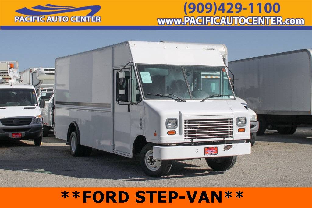 2015 Ford Econoline Commercial Chassis E-450 — Chassis Cab Truck — 78,706 mi — Fontana, CA