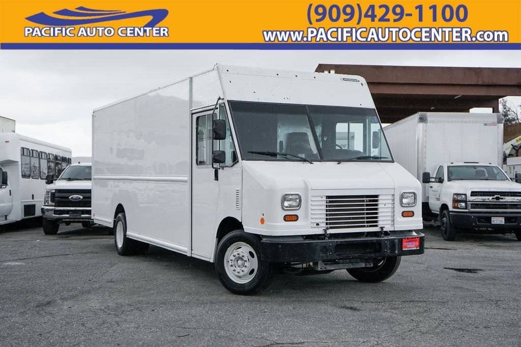 2018 Ford F-59 Commercial Stripped Chassis Base — Chassis Cab Truck — 37,278 mi — Fontana, CA