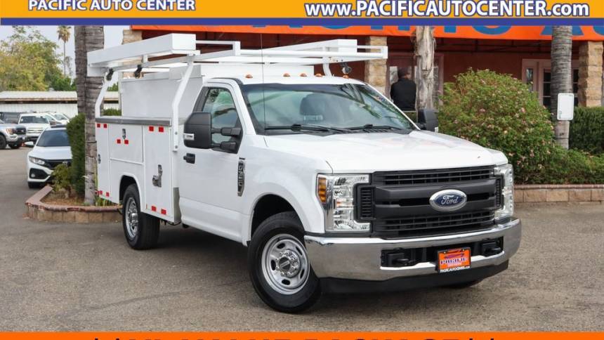 2018 Ford Super Duty F-350 Chassis Cab XL — Chassis Cab Truck — 103,099 mi — Fontana, CA