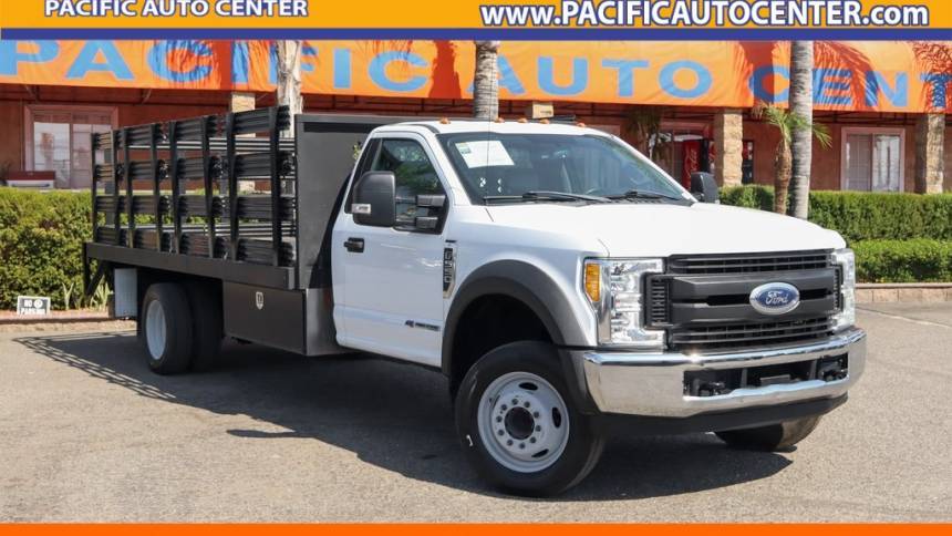 2017 Ford Super Duty F-550 Chassis Cab XL — Chassis Cab Truck — 136,285 mi — Fontana, CA