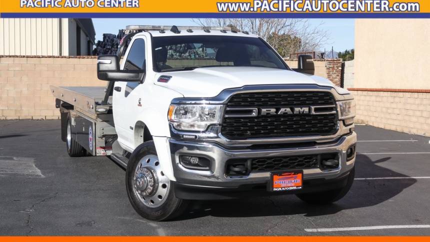 2023 Ram 5500 Chassis Cab SLT — Chassis Cab Truck — 111,913 mi — Fontana, CA