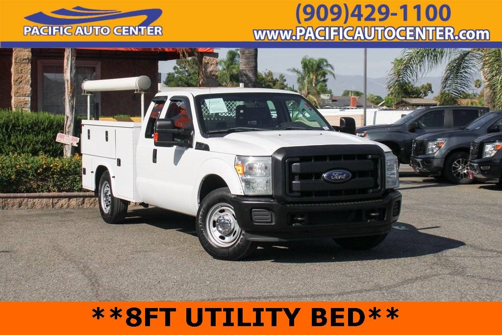 2016 Ford Super Duty F-250 XL — Pickup Truck — 199,685 mi — Fontana, CA