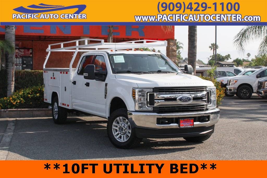 2019 Ford Super Duty F-350 Chassis Cab XLT — Chassis Cab Truck — 86,201 mi — Fontana, CA