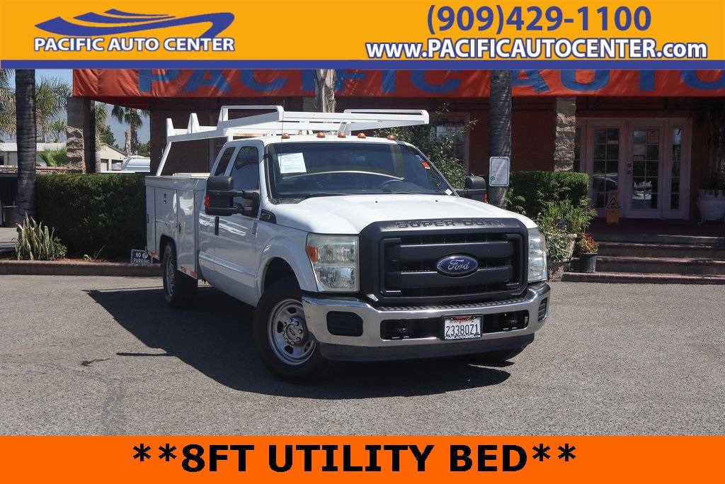 2016 Ford Super Duty F-350 Chassis Cab XL — Chassis Cab Truck — 129,918 mi — Fontana, CA