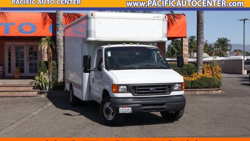 2007 Ford Econoline Commercial Cutaway E-450 — Chassis Cab Truck — 132,653 mi — Fontana, CA
