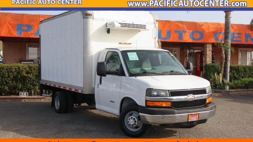2016 Chevrolet Express Commercial Cutaway 4500 — Chassis Cab Truck — 119,083 mi — Fontana, CA