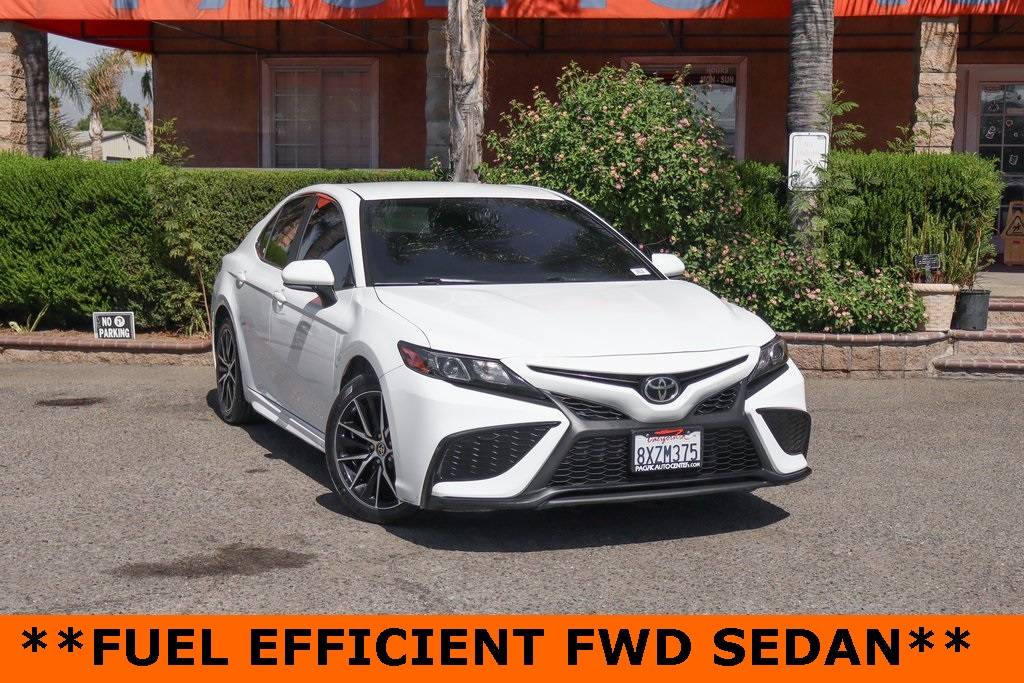 2022 Toyota Camry SE — Sedan — 101,178 mi — Fontana, CA