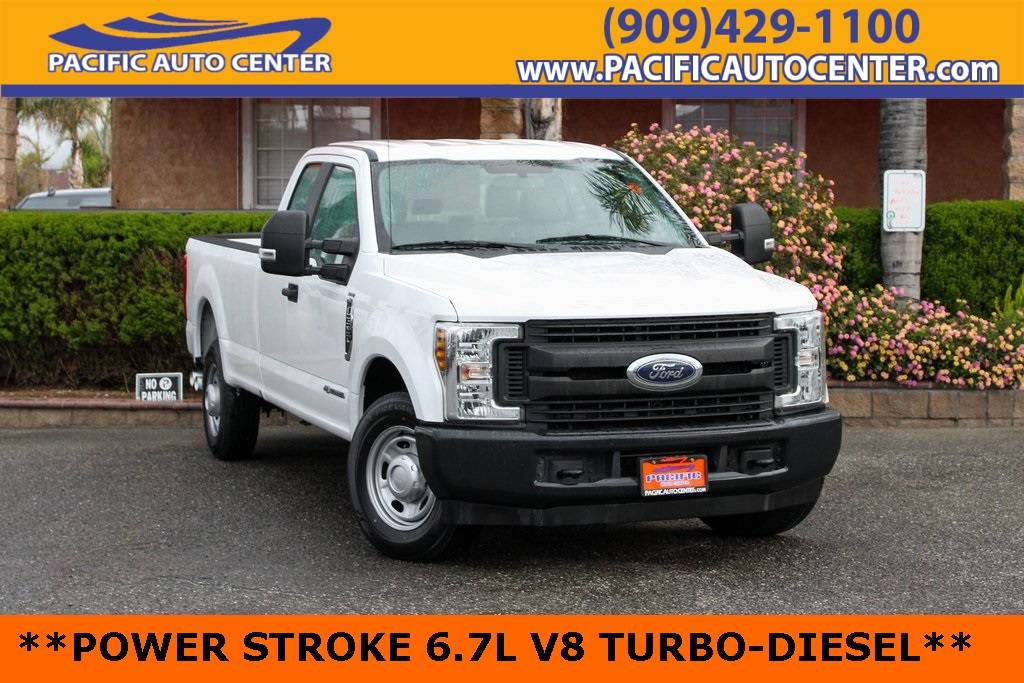 2019 Ford Super Duty F-350 XL — Pickup Truck — 120,976 mi — Fontana, CA