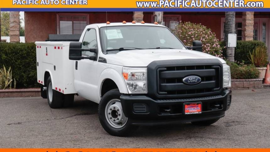 2014 Ford Super Duty F-350 Chassis Cab XL — Chassis Cab Truck — 147,273 mi — Fontana, CA