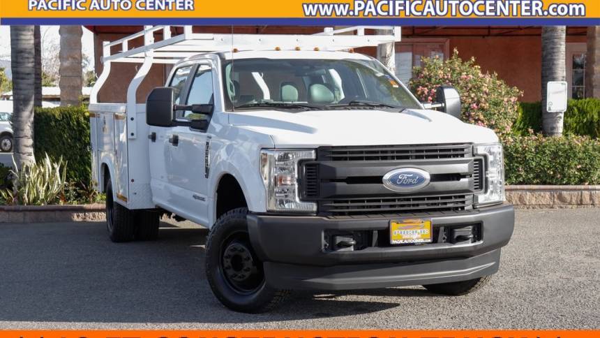 2018 Ford Super Duty F-350 Chassis Cab XL — Chassis Cab Truck — 71,492 mi — Fontana, CA