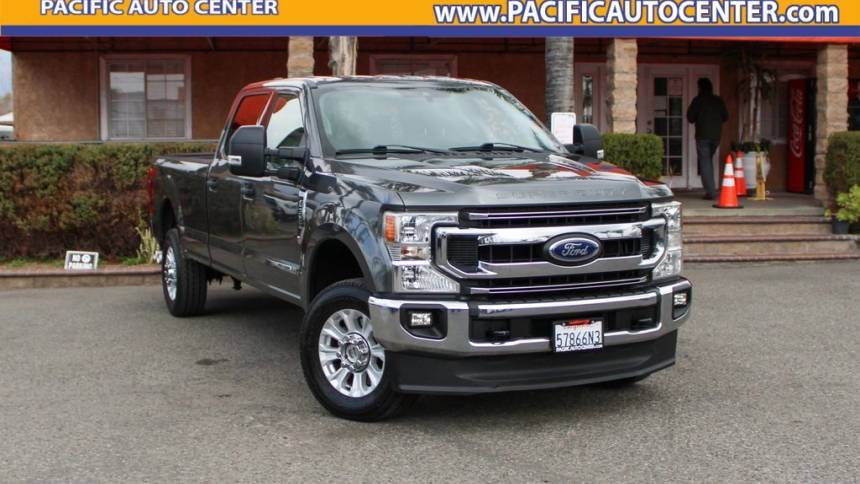 2020 Ford Super Duty F-350 XLT — Pickup Truck — 135,815 mi — Fontana, CA