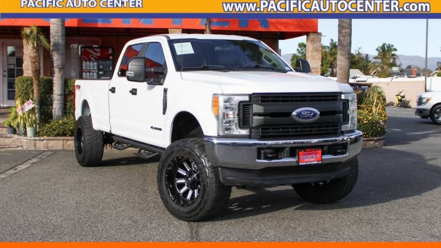 2017 Ford Super Duty F-250 XL — Pickup Truck — 130,763 mi — Fontana, CA