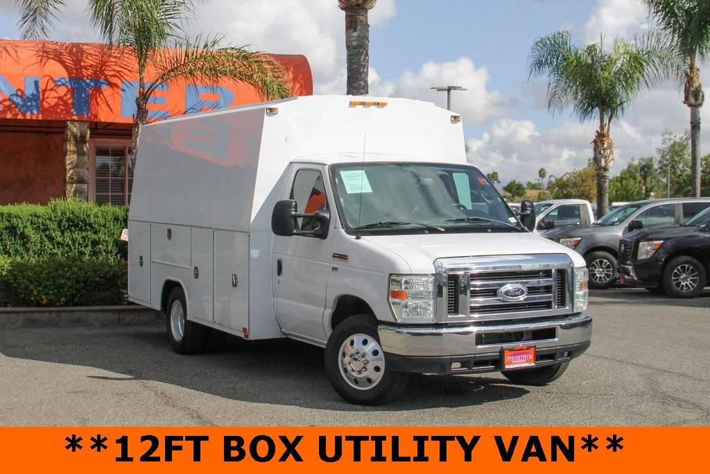 2015 Ford Econoline Commercial Cutaway E-350 — Chassis Cab Truck — 67,902 mi — Fontana, CA