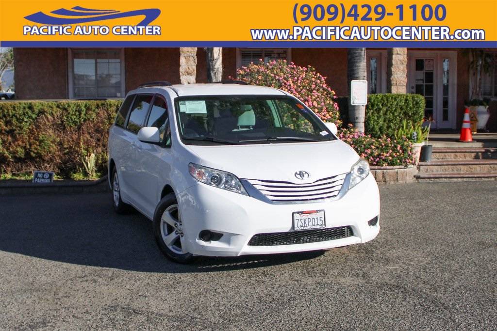 2016 Toyota Sienna L — Minivan — 122,432 mi — Fontana, CA