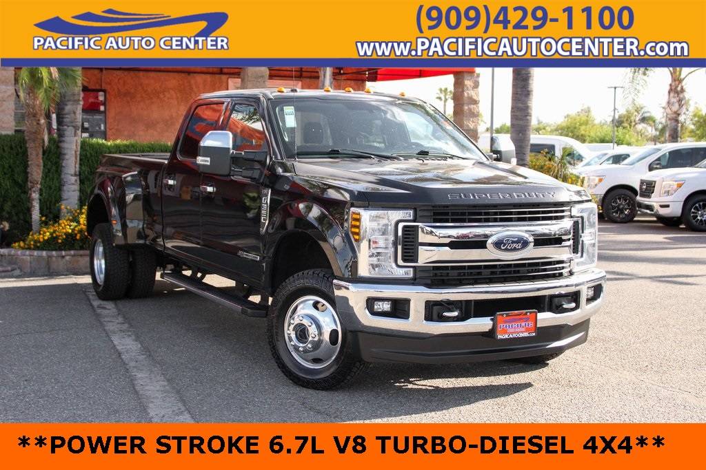 2019 Ford Super Duty F-350 XLT — Pickup Truck — 122,701 mi — Fontana, CA