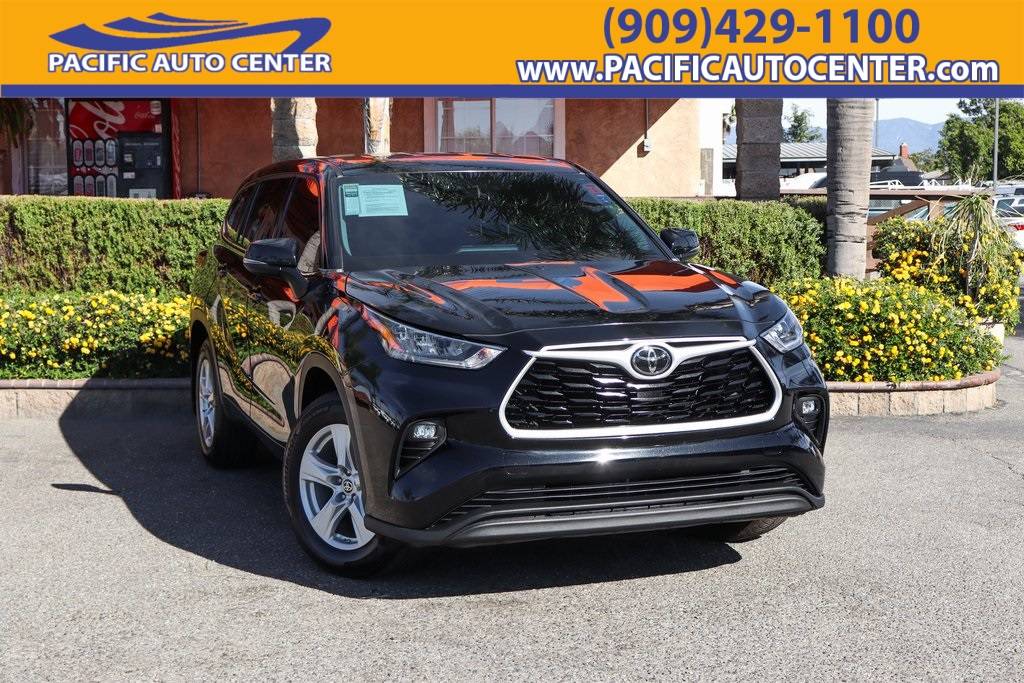 2020 Toyota Highlander LE — SUV — 63,677 mi — Fontana, CA