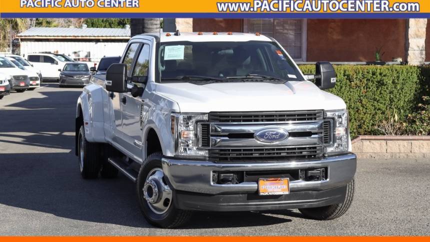 2019 Ford Super Duty F-350 XL — Pickup Truck — 114,359 mi — Fontana, CA