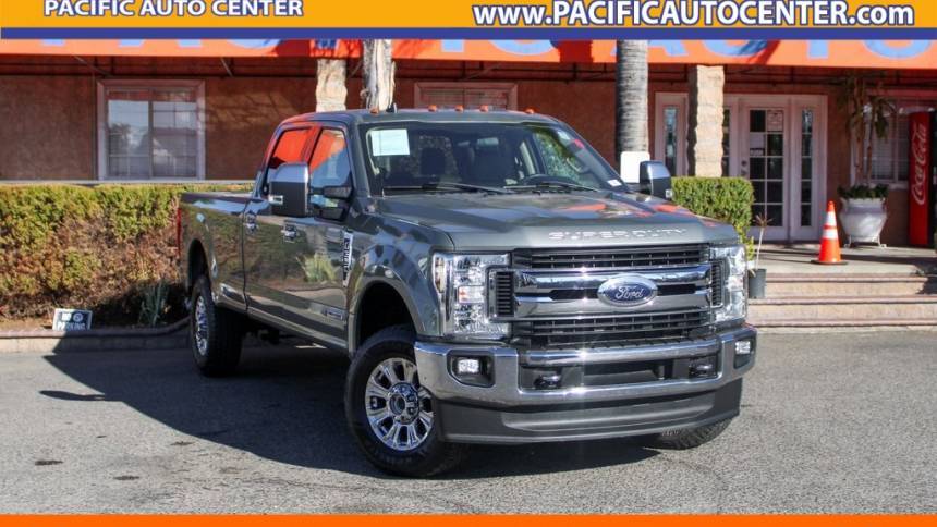2019 Ford Super Duty F-350 XLT — Pickup Truck — 129,267 mi — Fontana, CA