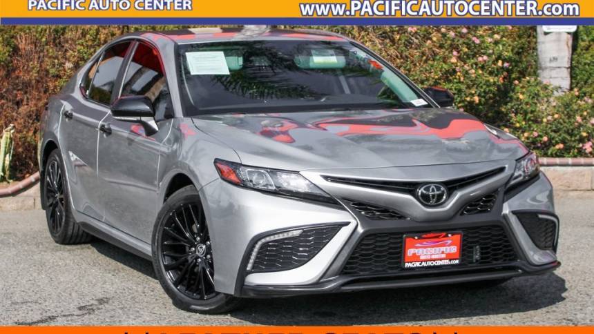 2022 Toyota Camry SE — Sedan — 21,126 mi — Fontana, CA