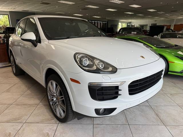 2018 Porsche Cayenne Platinum Edition