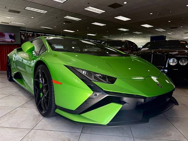2023 Lamborghini Huracan Tecnica