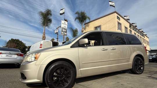 2013 Dodge Grand Caravan R/T — Minivan — 123,560 mi — Burbank, CA