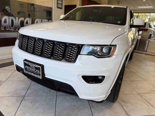 2018 Jeep Grand Cherokee Altitude — SUV — 72,532 mi — Burbank, CA