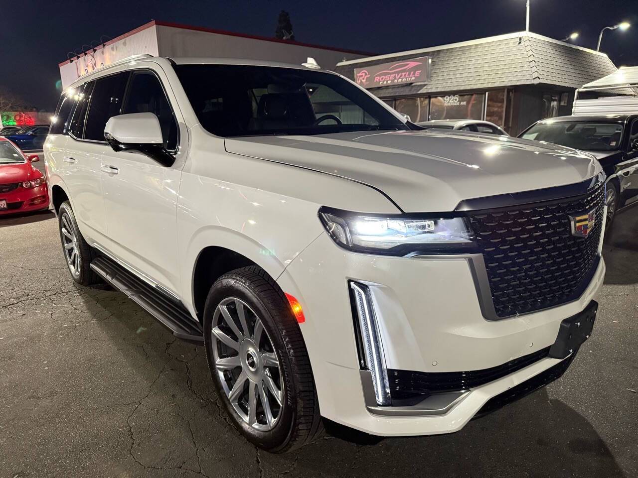 2023 Cadillac Escalade Luxury