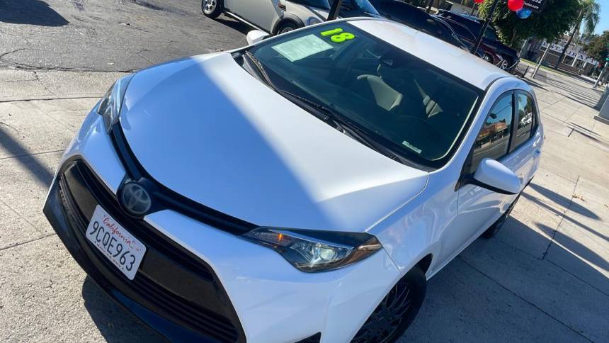 2018 Toyota Corolla XLE — Sedan — 92,153 mi — Burbank, CA