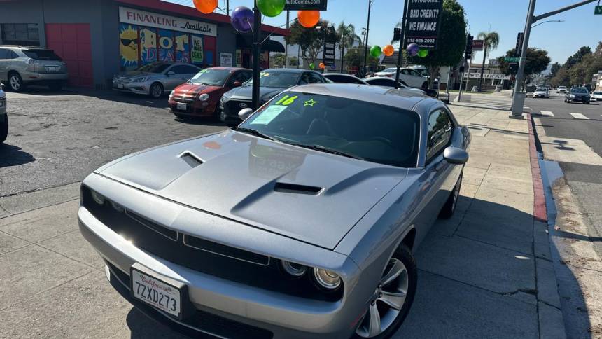 2016 Dodge Challenger SXT — Coupe — 108,886 mi — Burbank, CA