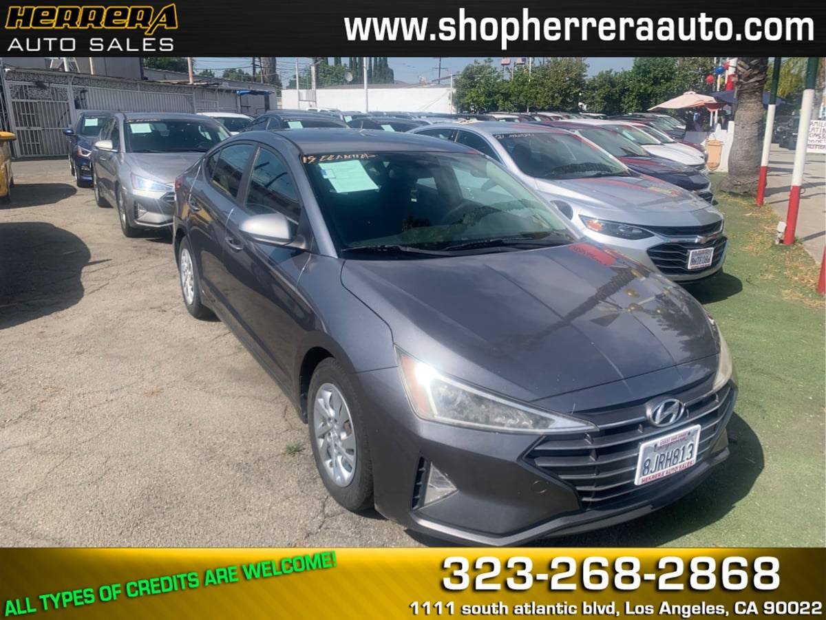 2019 Hyundai Elantra SE — Sedan — 107,837 mi — Los Angeles, CA