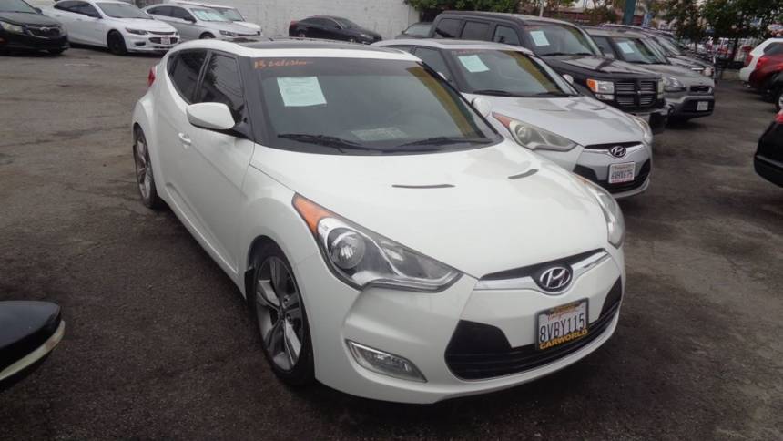 2013 Hyundai Veloster Base — Hatchback — 152,116 mi — Los Angeles, CA