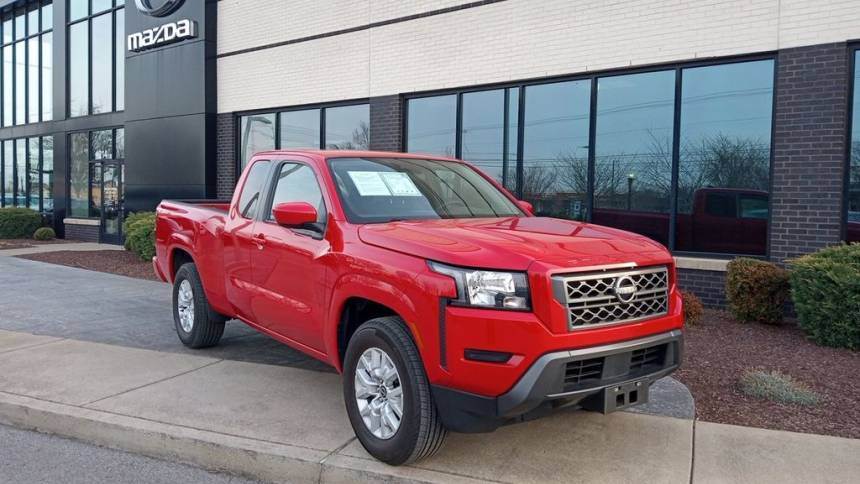 2023 Nissan Frontier SV