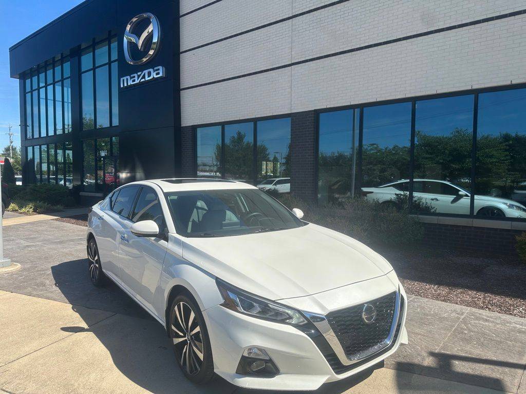 2021 Nissan Altima Platinum — Sedan — 27,144 mi — Murfreesboro, TN