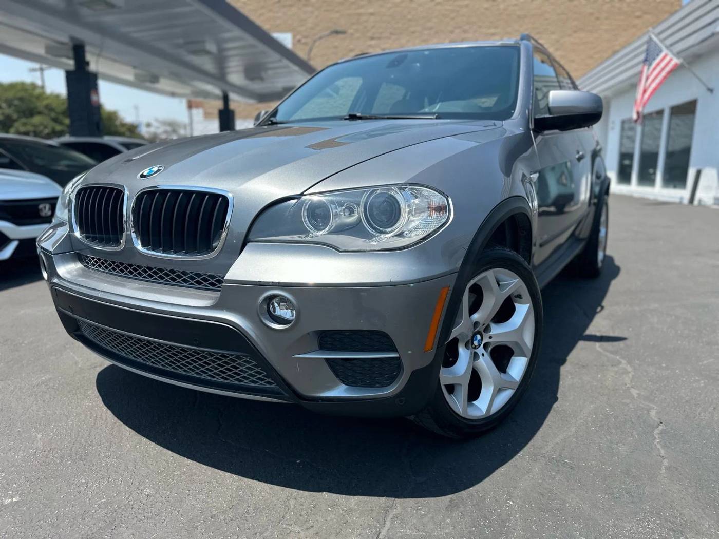 2012 BMW X5 35i — SUV — 139,901 mi — Arleta, CA