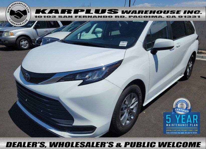 2021 Toyota Sienna LE — Minivan — 107,765 mi — Pacoima, CA