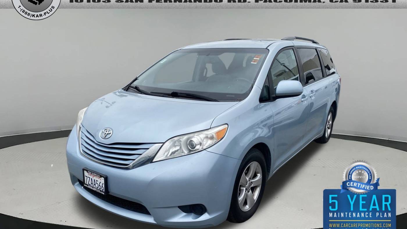 2017 Toyota Sienna LE