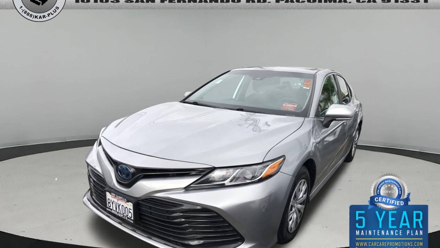 2020 Toyota Camry Hybrid LE — Sedan — 96,447 mi — Pacoima, CA
