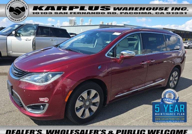 2017 Chrysler Pacifica Hybrid Platinum — Minivan — 81,624 mi — Pacoima, CA