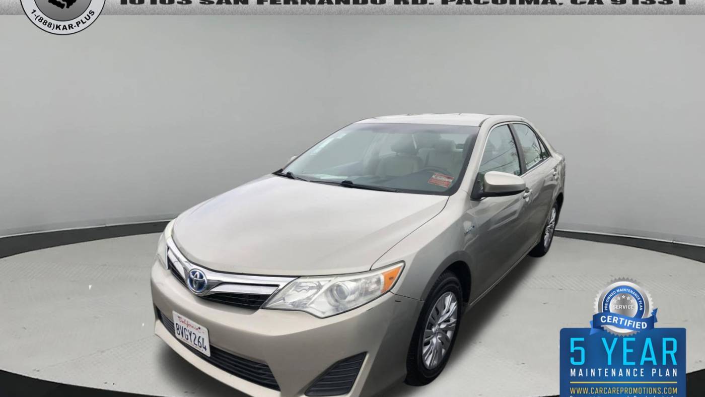 2014 Toyota Camry Hybrid LE — Sedan — 108,226 mi — Pacoima, CA