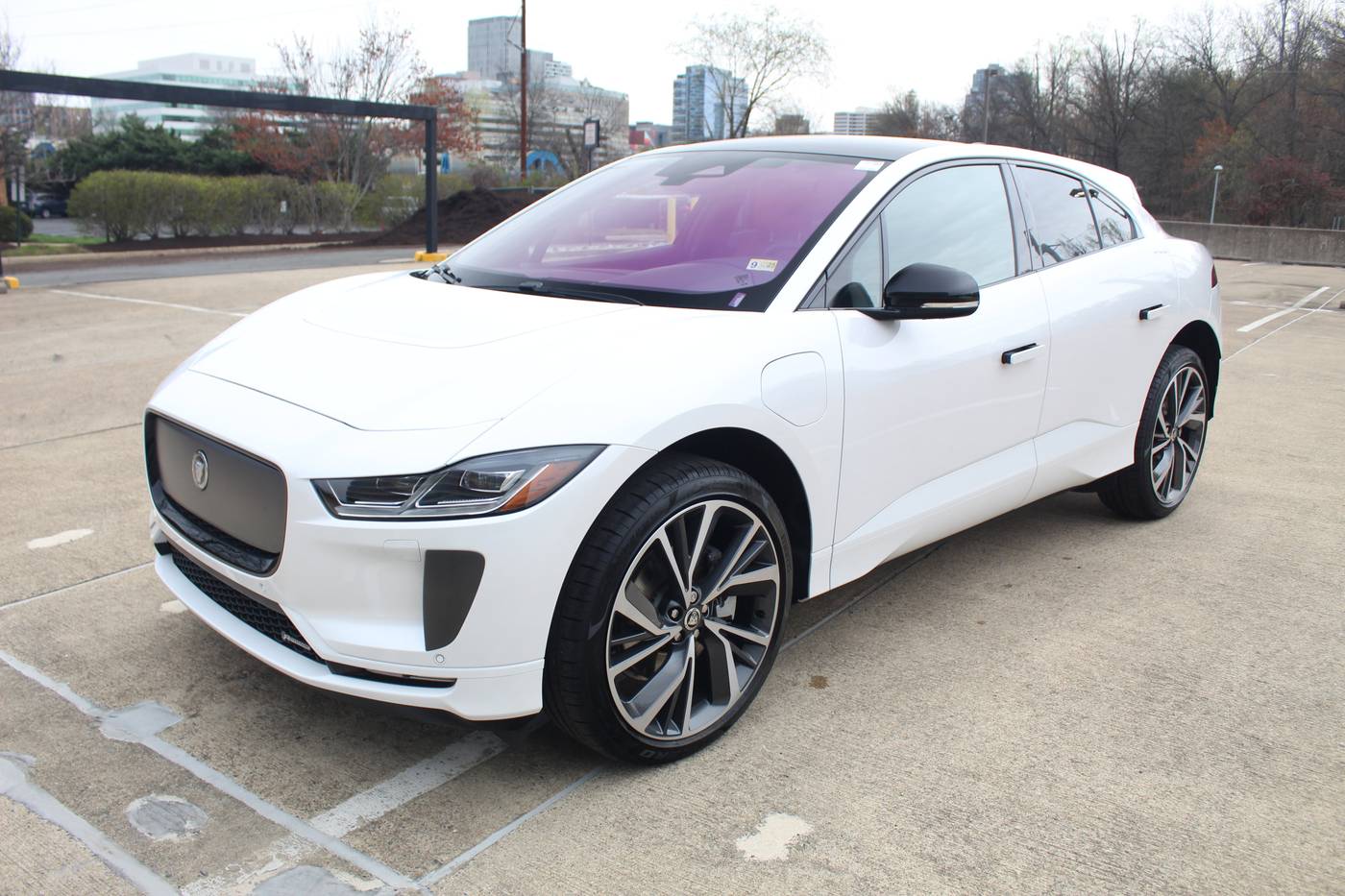 2024 Jaguar I-PACE R-Dynamic HSE — SUV — 8,396 mi — Vienna, VA