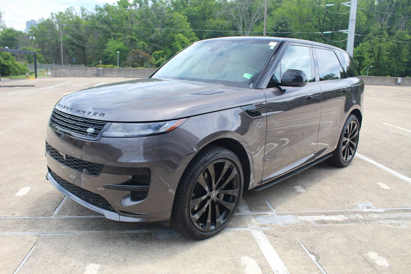 2024 Land Rover Range Rover Sport SE Dynamic — SUV — 15,682 mi — Vienna, VA