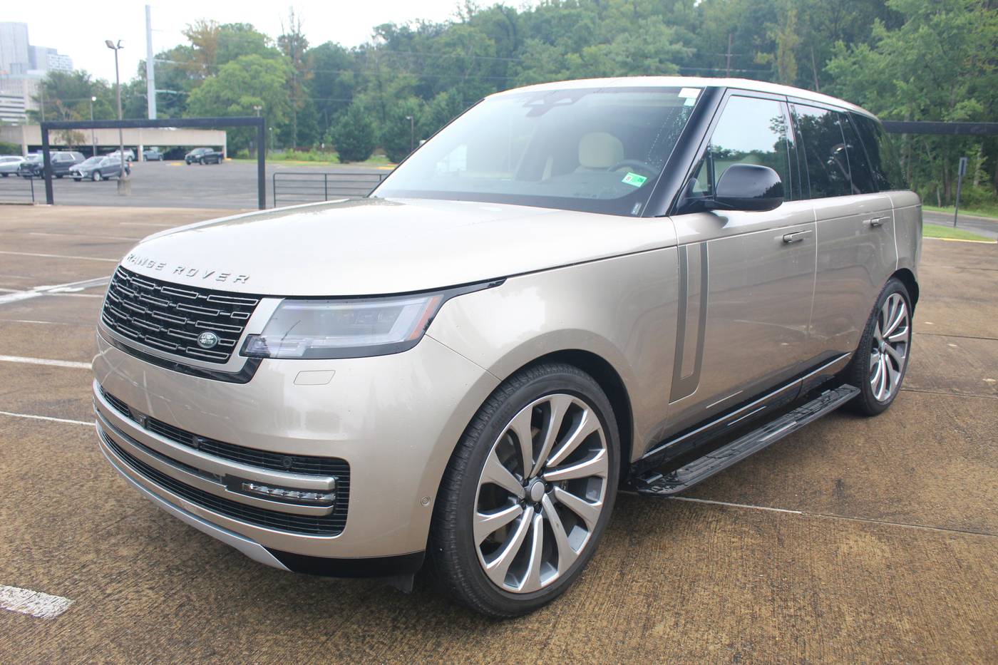 2025 Land Rover Range Rover SE — SUV — 3,550 mi — Vienna, VA