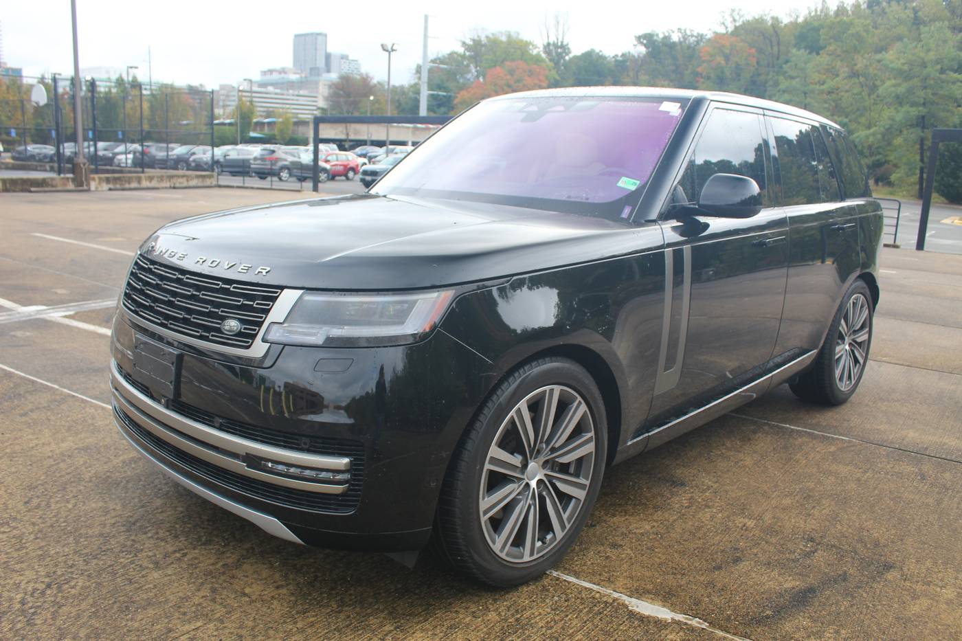 2023 Land Rover Range Rover SE — SUV — 26,203 mi — Vienna, VA